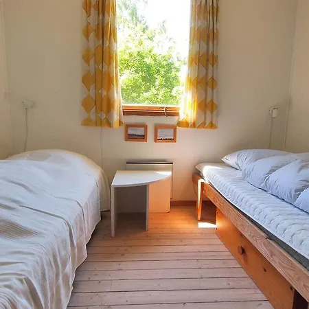 Three-bedroom Holiday Kongevej 01 *